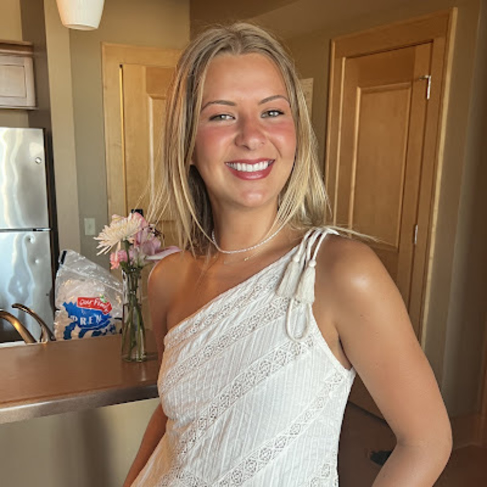 Meet your Posher, Brielle